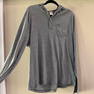 Hollister Men’s Grey Long Sleeve Hoodie